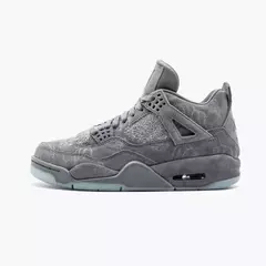 KAWS x Air Jordan 4 Retro Cool Grey - comprar online