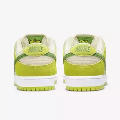 Nike SB Dunk Low Pro Sour Apple - TD Company