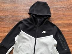 Nike Tech Fleece Black & Grey na internet