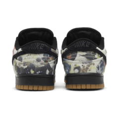 Supreme x Nike SB Dunk Low Rammellzee na internet