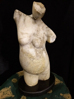 Antigua Escultura Marmol Torso Desnudo Femenino en internet