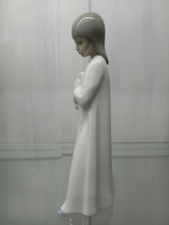 Figura Porcelana Nao Lladro Niña - ManyAntiques