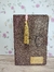 Bíblia Feminina com Harpa Pequena capa brilhosa com glitter e botão magnético - pingente marca páginas