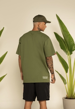 Camisa Verde Musgo Description Thug na internet