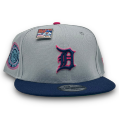 DETROIT GREY BLUE BUBBLE SNAPBACK