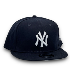 YANKEES NAVY SNAPBACK