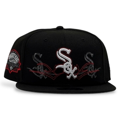 SOX TRIPLE BLACK WHITE RED SNAPBACK