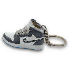 LLAVERO RETRO 1 DIOR GREY