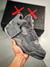 Imagem do Air Jordan 4 x Kaws "Cool Grey"