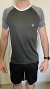 Camiseta Dry Fit Recortes Militar/Cinza