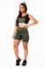 Conjunto Fitness Feminino Short Verde Militar Cintura Alta e Cropped Regata com Detalhes Pretoe Branco