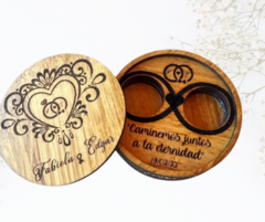 Porta anillos de boda o compromiso en internet