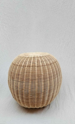 FIB12 - Puff de ratán - 50x45 cm - comprar online