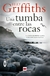 UNA TUMBA ENTRE LAS ROCAS