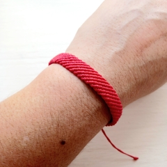 Pulseras de hilo anchas