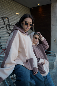 HOODIE BOXY NUDE en internet