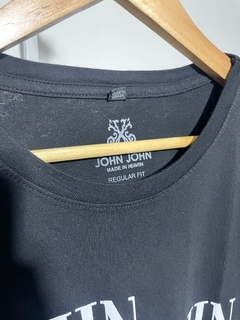 T-SHIRT JOHN JOHN / TAMANHO M na internet