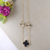 Colar Choker Trevo Black e 2 Flores Douradas Banhado em Ouro 18K