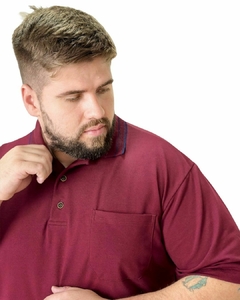 Gola Polo Pique PlusSize Bordo com Bolso na internet