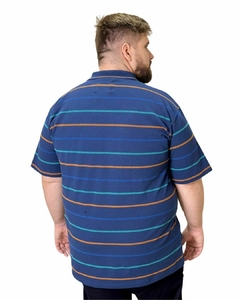 Gola Polo PlusSize Listrado com Bolso - comprar online