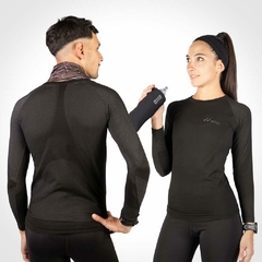 REMERA TÉRMICA SEAMLESS SHIELD - comprar online