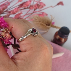 Anillo Claddagh en Alpaca - KCZ Mimo Style