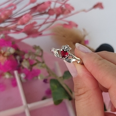 Anillo Claddagh en Alpaca - tienda online