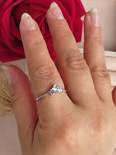 Anillo Corazón Blanco en Plata 925 en internet