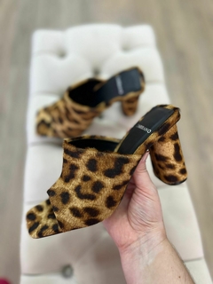 Open Mule Salto Oval Pelo Animal Print Leopard Carrano 536007b