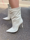 Bota Slouchy Cano Médio Couro Off White Carrano 607013