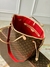 Bolsa Louis Vuitton Neverfull reversível Bandoulière Inside Out MM - canvas monogram e vermelho - GS All Brand