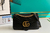 Bolsa Gucci GG Marmont média - preta