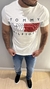 T-Shirt Tommy Hilfiger Estampa na internet