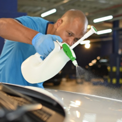 Água Zero: Limpeza a Seco Sustentável com Brilho e Proteção para Seu Carro