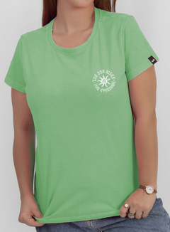 T-shirt The Sun Rises feminina - estonada verde na internet