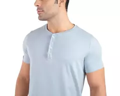 Camiseta Henley em Algodão Egípcio - LOBO STORE