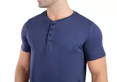 Imagem do Camiseta Henley em Algodão Egípcio