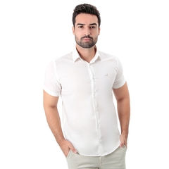 Camisa Manga Curta Slim Fit Básica