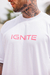 CAMISETA IGNITE OVERSIZED ESTAMPA MUDA COR - comprar online