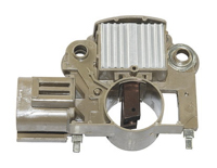 Regulador de voltaje para alternador, modelo 0136225, compatible con vehículos Nissan y Mitsubishi.