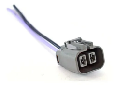 Conector de dos terminales para regulador de alternador Hitachi, modelo 0214491, con cable negro.