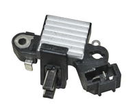 Regulador de voltaje Subaru Hitachi 12V IH240, modelo 0332595, en color negro y metalizado.