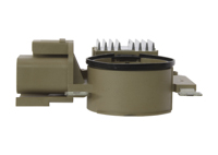 Regulador de voltaje para Mitsubishi Fuso Canter 24V, modelo IM846, en color beige.