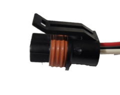 Conector de 3 terminales para unidad magnética Dodge, posición del cigüeñal, con cableado visible.