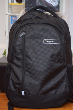 Mochila 15.6" TARGUS Sport - $82500.-