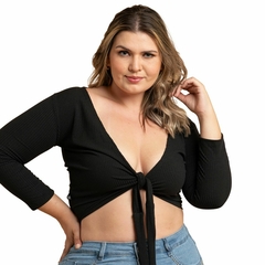 Blusa Transpassada Cropped Envelope Canelada Multiuso Plus Preto