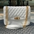 Bolsa de Couro Branca Menor alça de corrente dourada Mini Waleska Hendy bag - comprar online