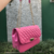 Bolsa Em Couro Pink Menor Com Tampa Matelassê Mini Waleska na internet