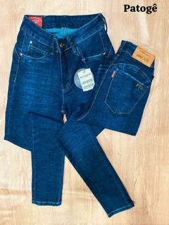 calça jeans Patogê