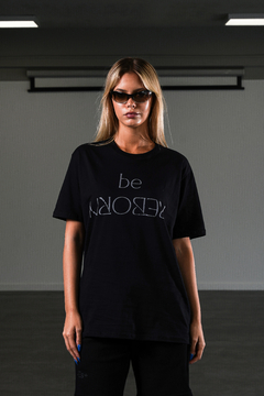 Remera Be Reborn - tienda online